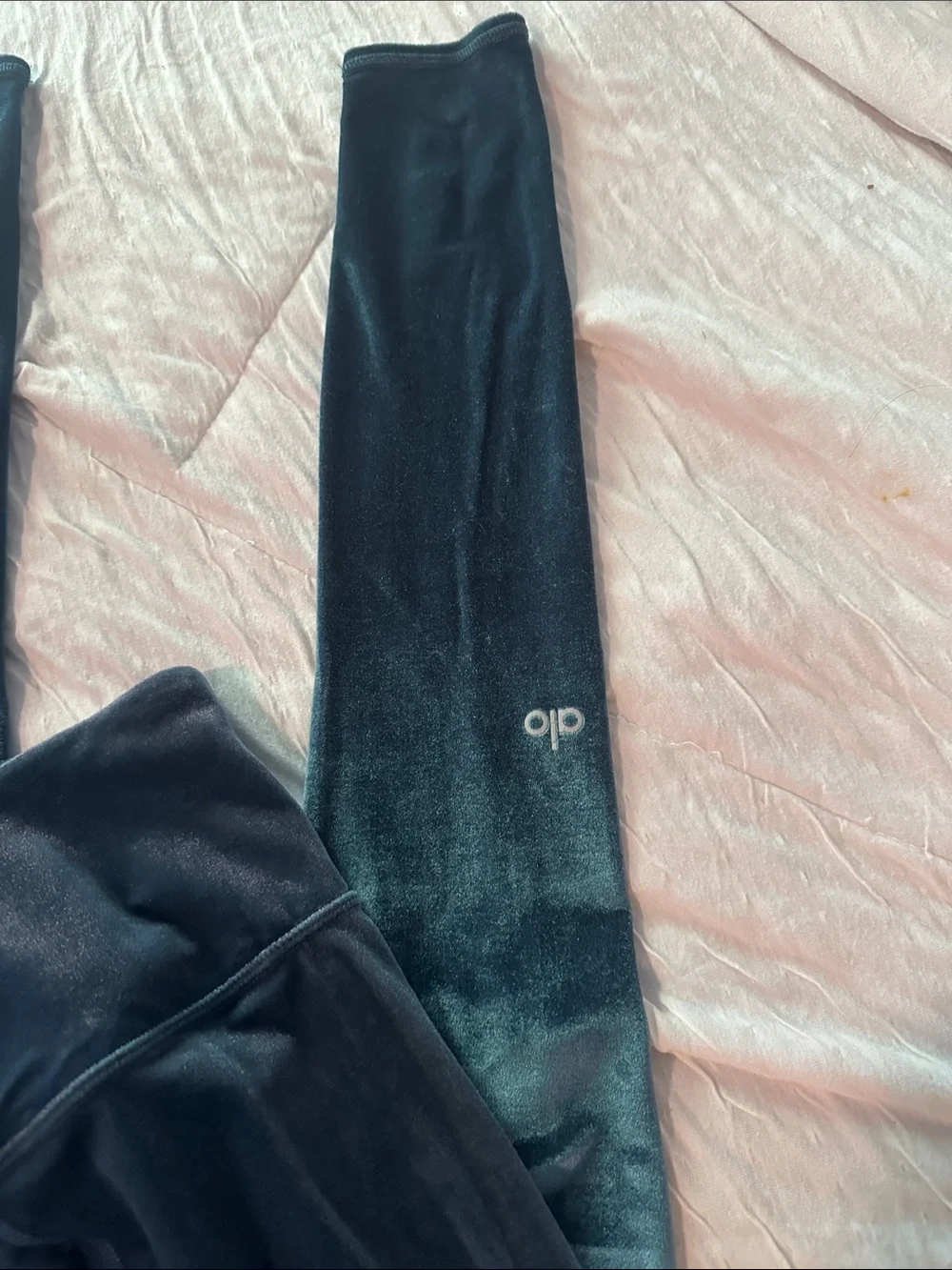 ALO Yoga Women’s Blue Velvet High-Waist Leggings Small
